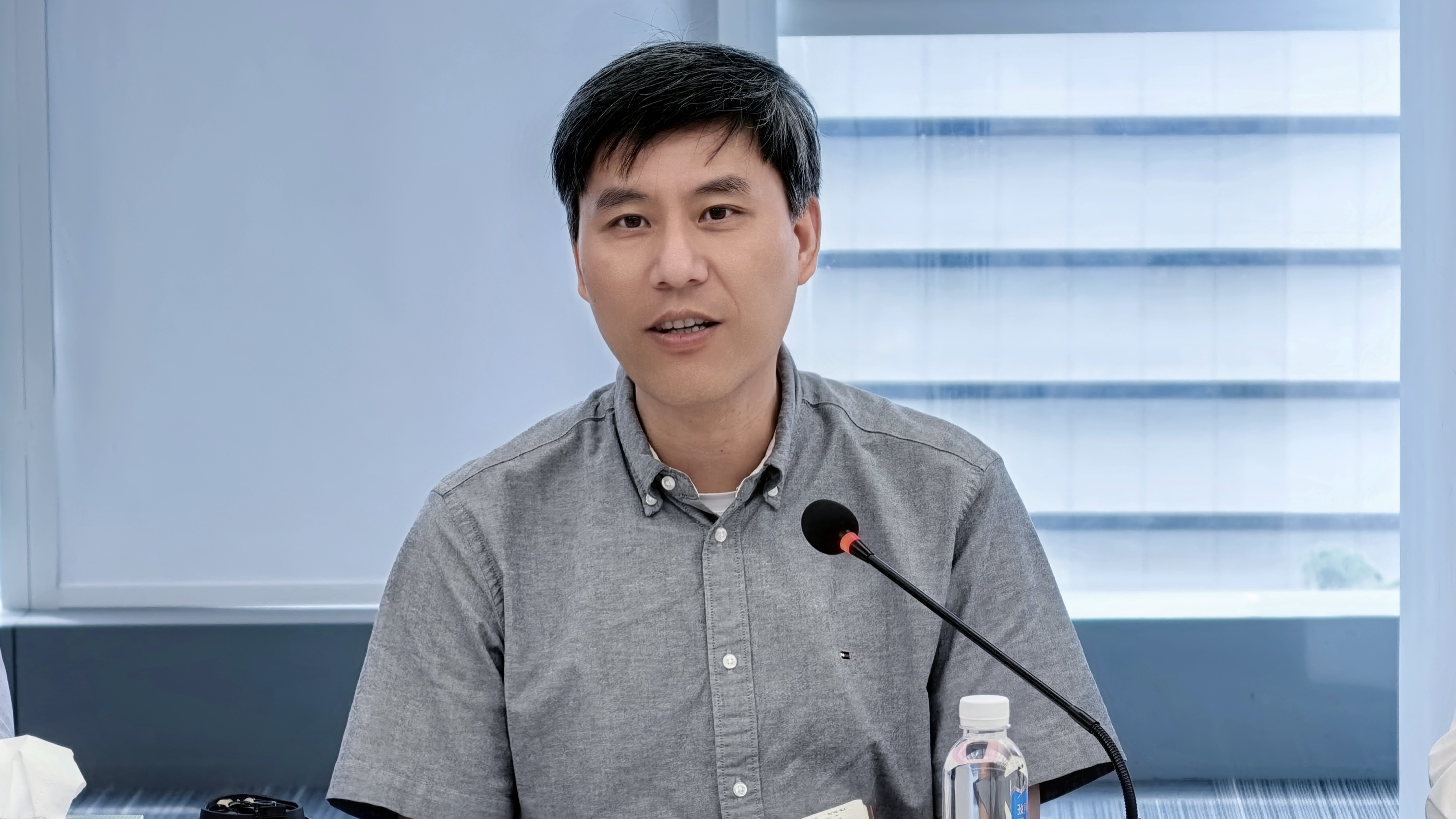 上海外国语大学与东方出版中心签署战略合作协议